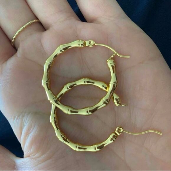 NWT 18k Gold Plated Bamboo Hoops - Picture 4 of 4